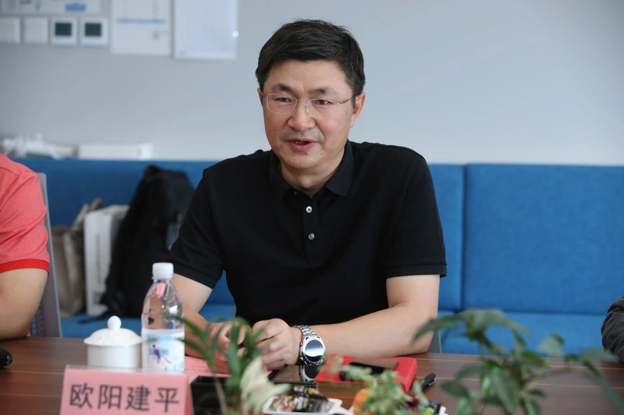12·零一万物CEO李开复博士到访天阳科技交流，共话AI+金融新未来（配图 2）